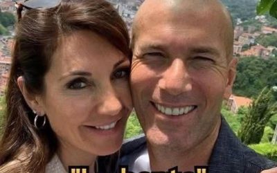 Zidane en vacances, il publie une photo de sa femme mais oublie de cacher son… ​voir plusZidane en vacances, il publie une photo de sa femme mais oublie de cacher son… ​voir plus