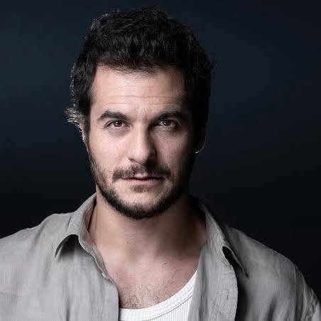 Triste nouvelle : le chanteur Amir a été confirmé m…Voir plus